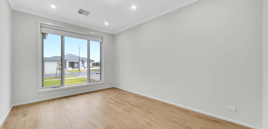 8 Kapinka Parade, Riverlea Park, SA 5120