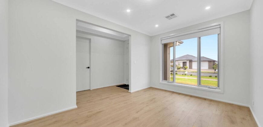 8 Kapinka Parade, Riverlea Park, SA 5120