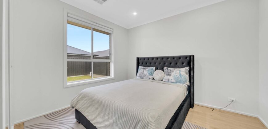 8 Kapinka Parade, Riverlea Park, SA 5120