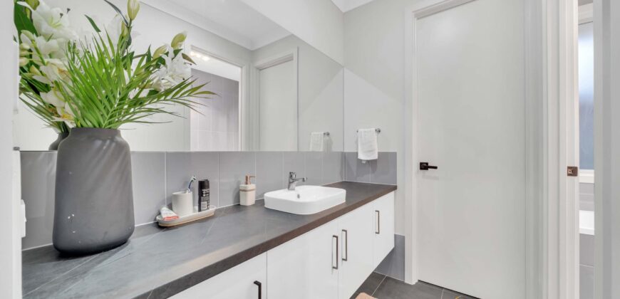 8 Kapinka Parade, Riverlea Park, SA 5120