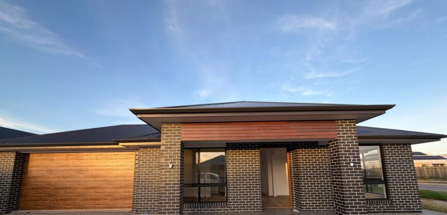 38 Osprey Dr Riverlea Park SA 5120