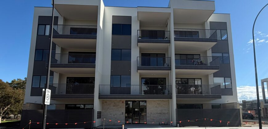 102/1 Reserve Dr St, Clair SA 5011